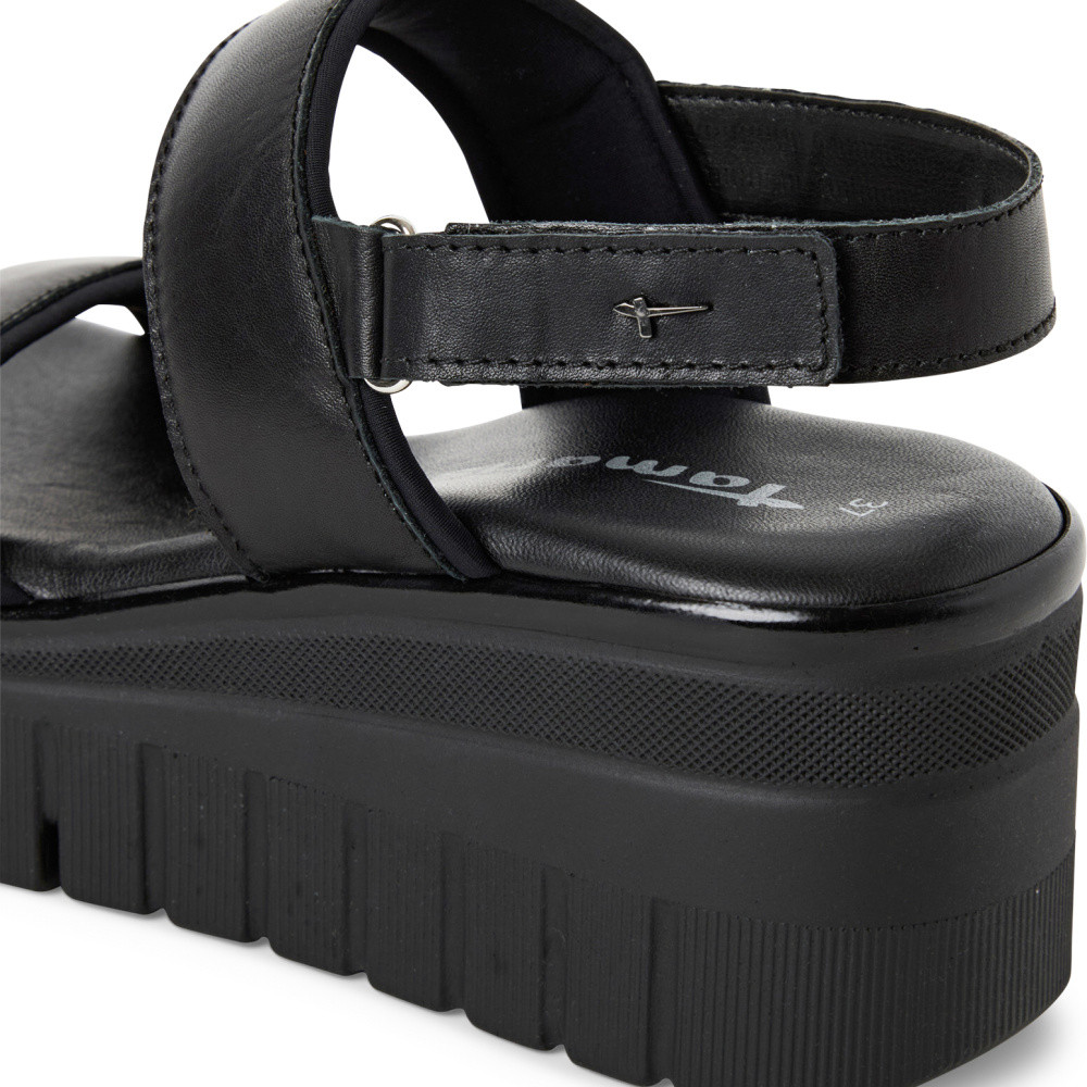 detail Dámské sandály TAMARIS 28711-44-001 černá S5