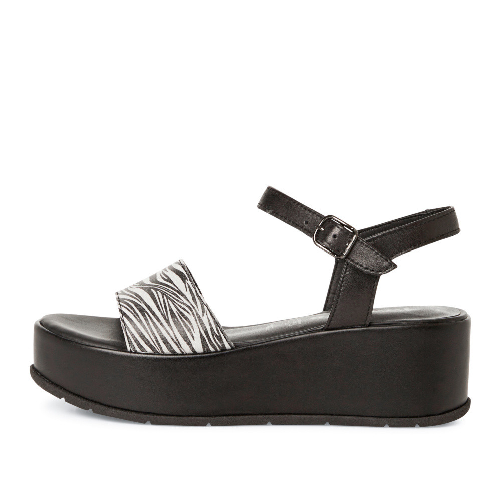 detail Dámské sandály TAMARIS 28020-42-086 černá S5