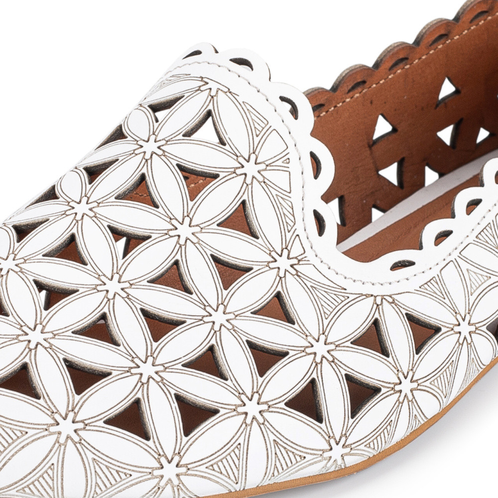 detail Dámské mokasíny IBERIUS 182-707 02 bílá S5