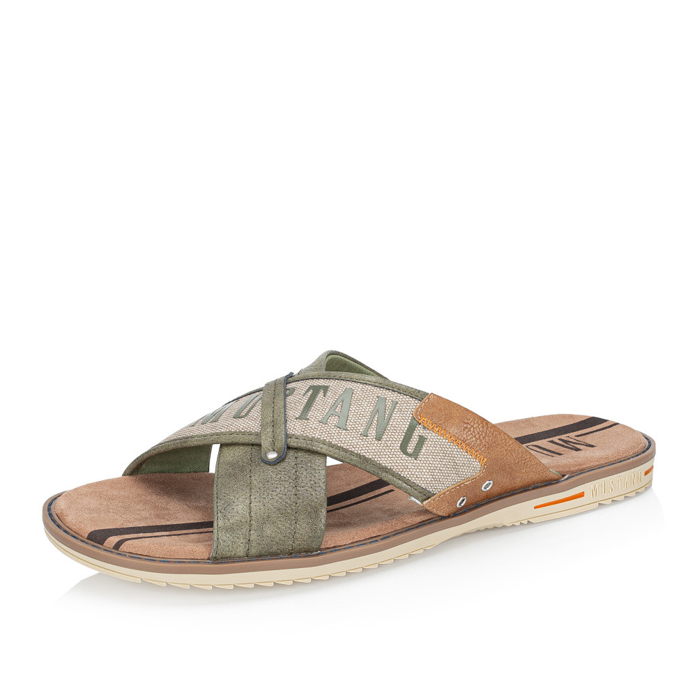 detail Pánské nazouváky MUSTANG 4152705-777 zelená S5