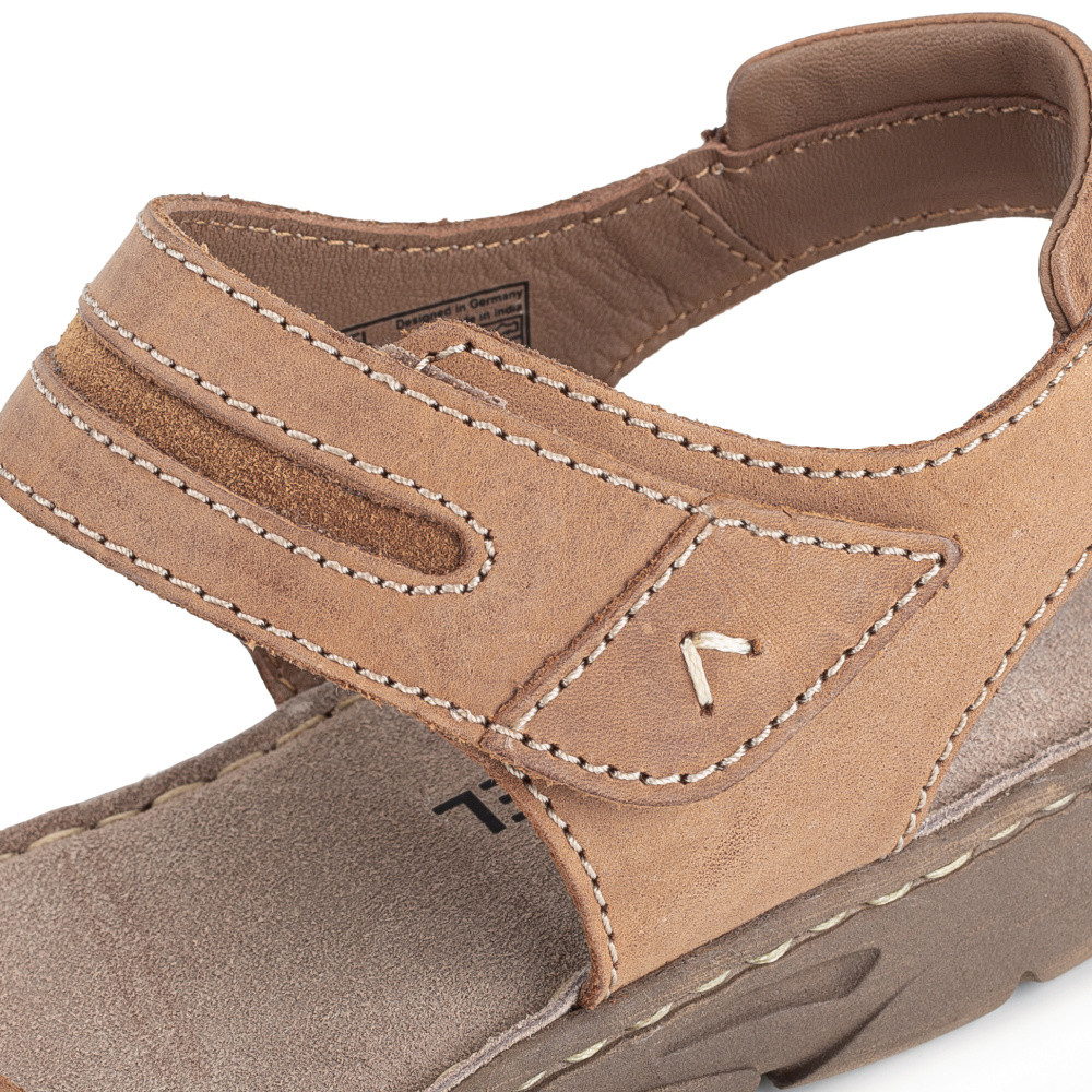 detail Dámské sandály JOSEF SEIBEL 76808 hnědá S5