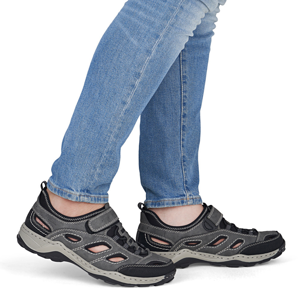 detail Pánské sandály RIEKER 08063-45 šedá S6