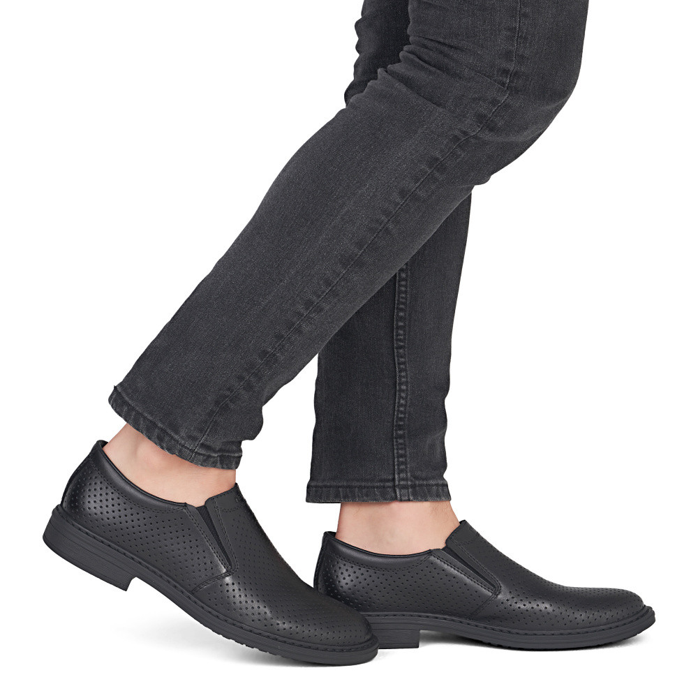 detail Pánské mokasíny RIEKER 17675-00 černá S6