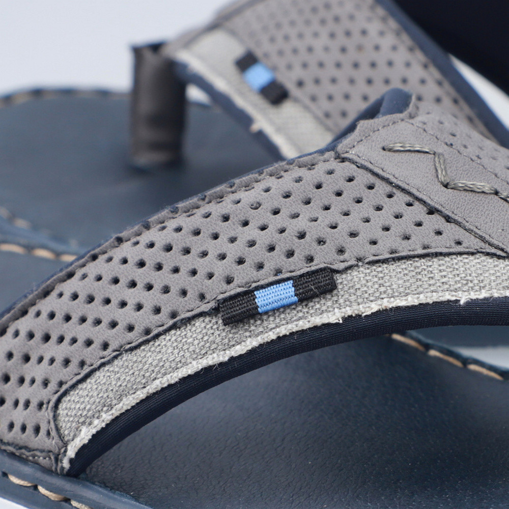 detail Pánské žabky RIEKER 21084-42 šedá S6