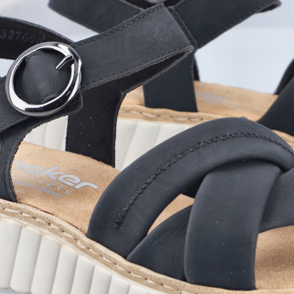 detail Dámské sandály RIEKER 63270-00 černá S6