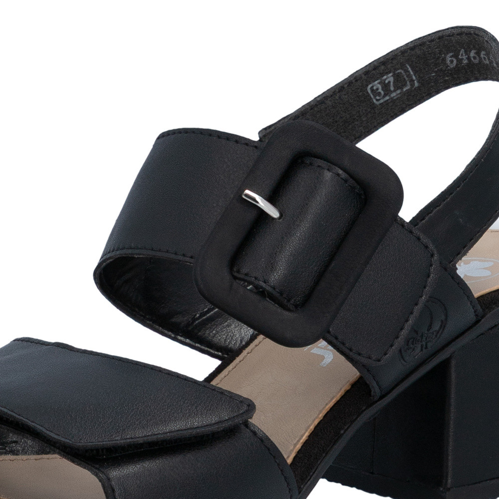 detail Dámské sandály RIEKER 64664-00 černá S6