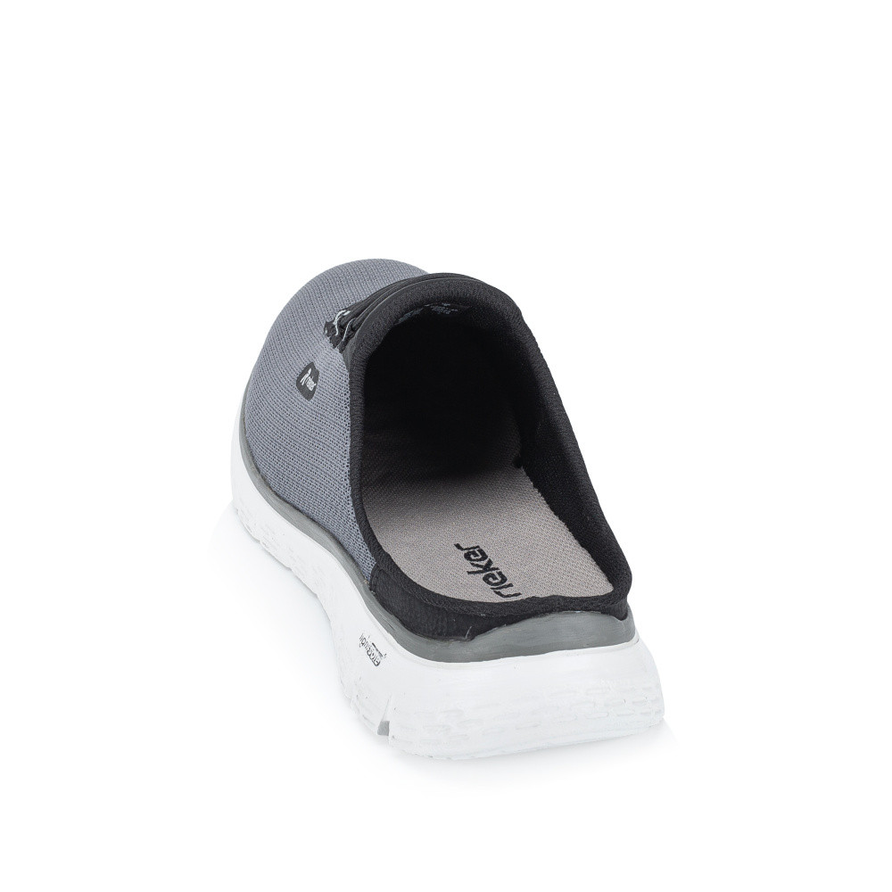 detail Pánské nazouváky RIEKER B6681-45 šedá S6