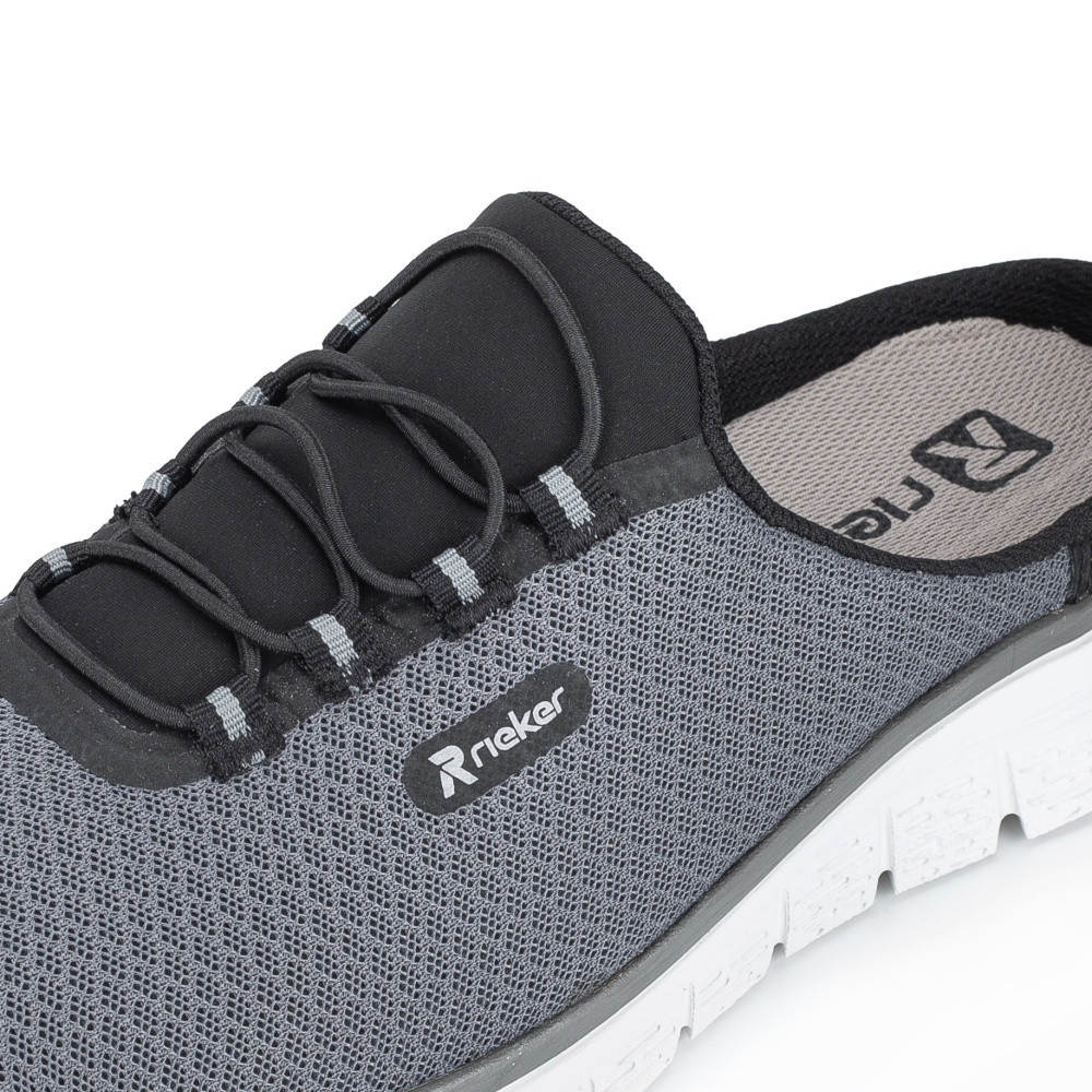 detail Pánské nazouváky RIEKER B6681-45 šedá S6