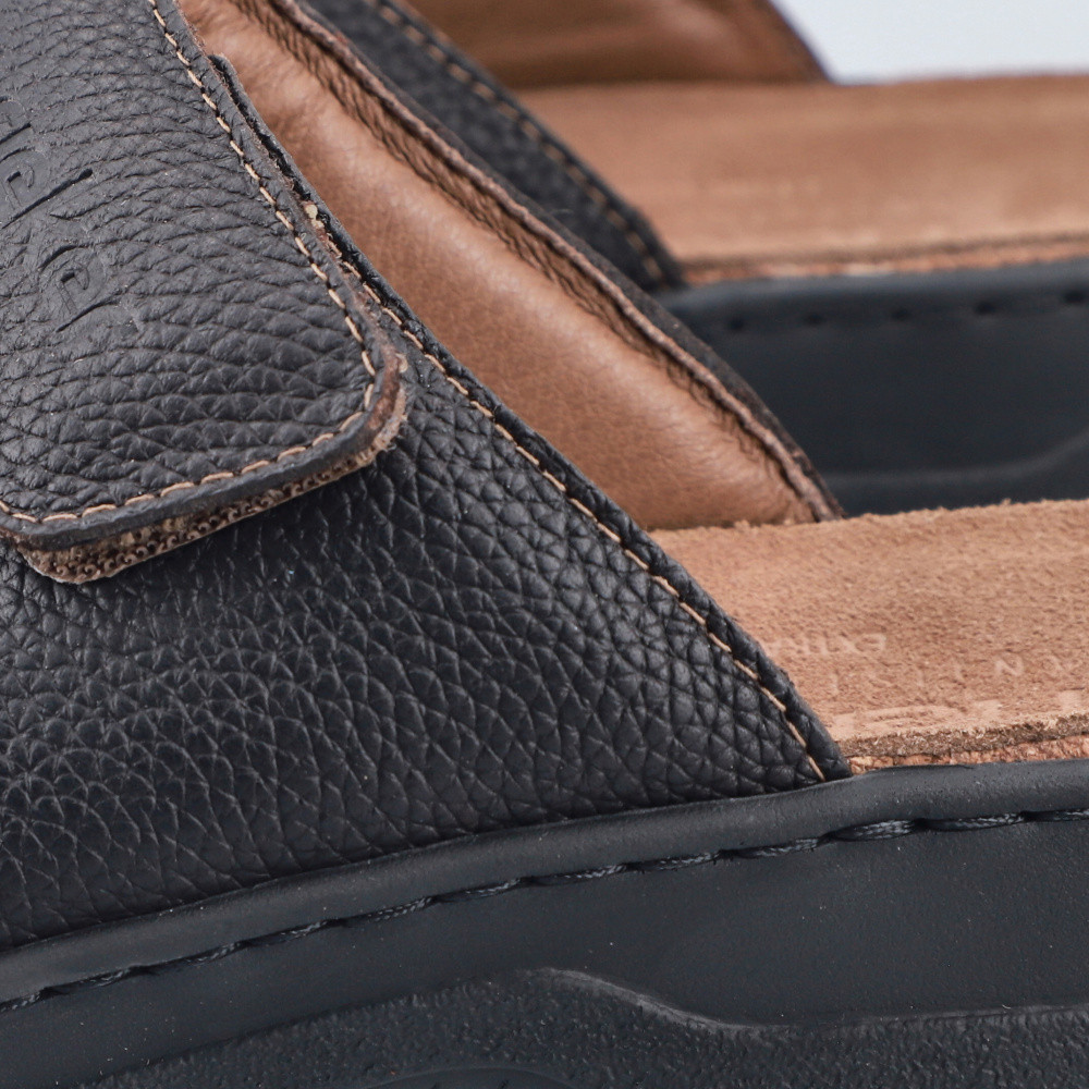 detail Pánské nazouváky RIEKER 20390-24 hnědá S6