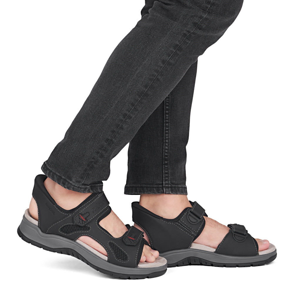 detail Pánské sandály RIEKER 26953-00 černá S6