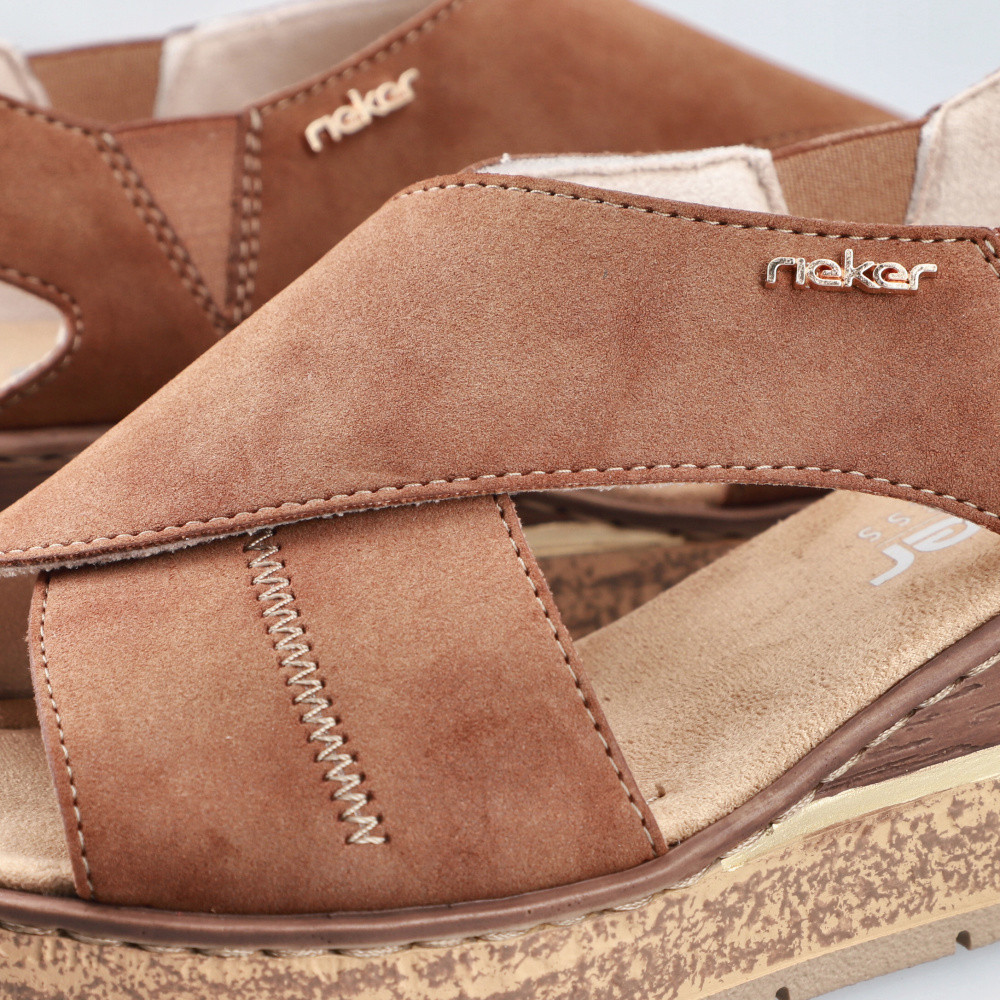 detail Dámské sandály RIEKER 63782-24 hnědá S6