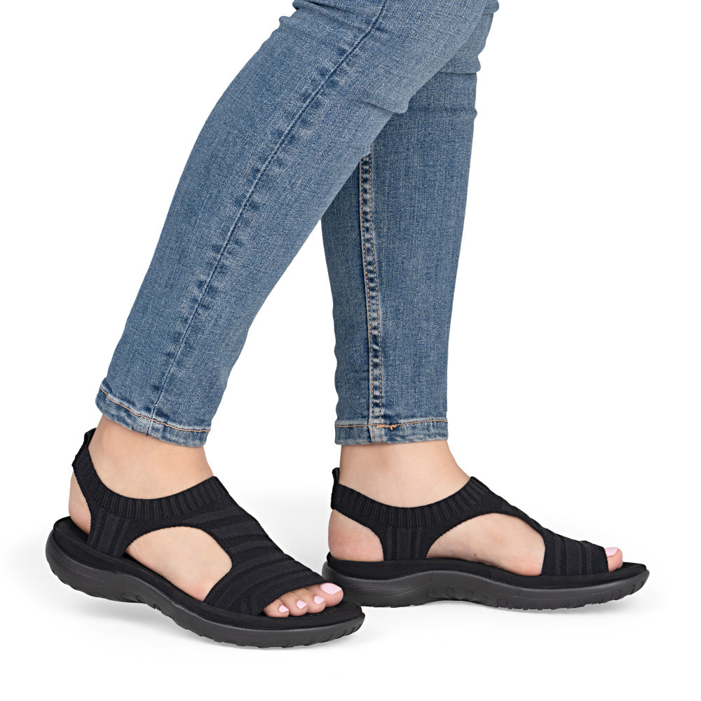 detail Dámské sandály RIEKER 64850-00 černá S6