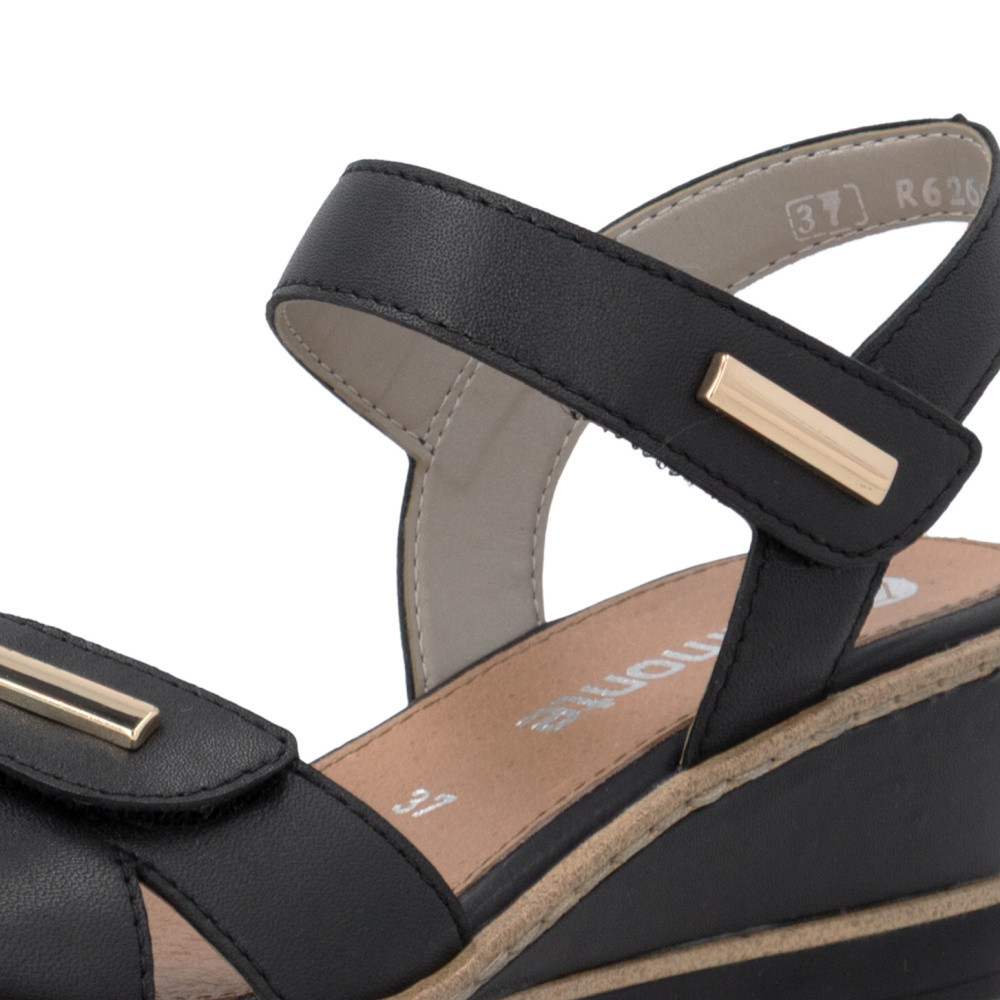 detail Dámské sandály REMONTE R6266-01 černá S6