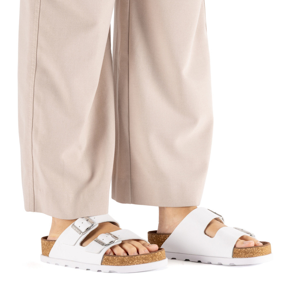 detail Dámské nazouváky RIEKER V3190-80 bílá S6