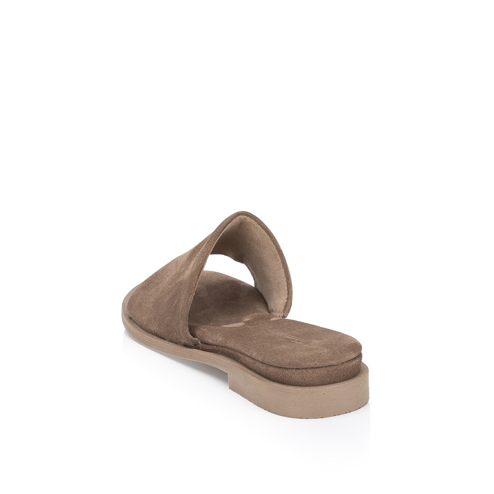 detail Dámské nazouváky TAMARIS 1-27132-46   BROWN 300   F/S6