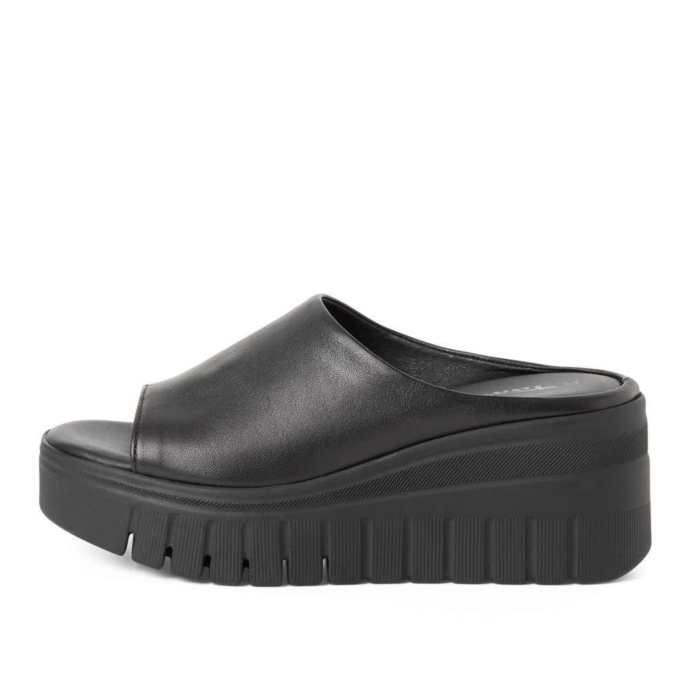 detail Dámské nazouváky TAMARIS 27206-46-001 černá S6