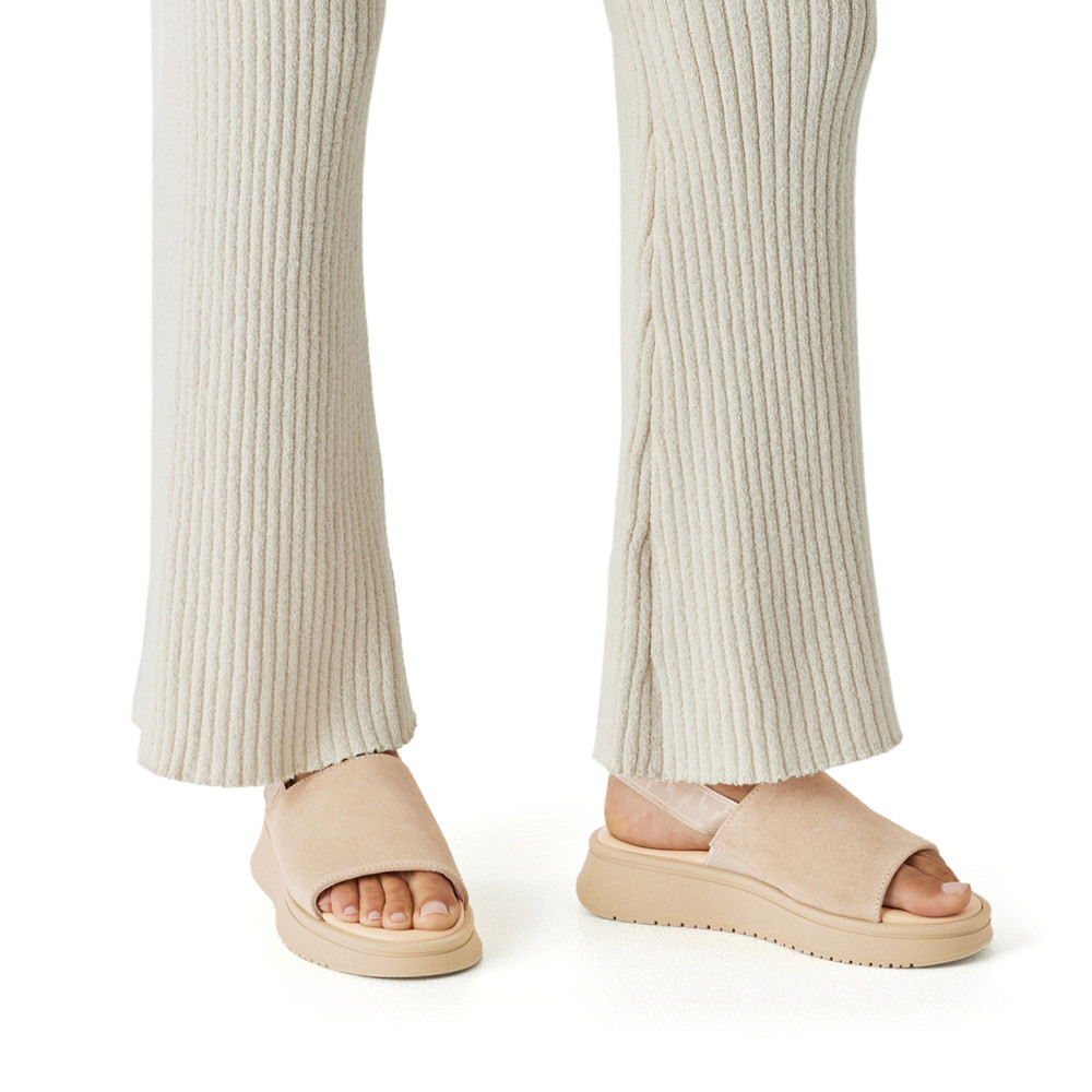 detail Dámské sandály TAMARIS 28213-46-400 béžová S6