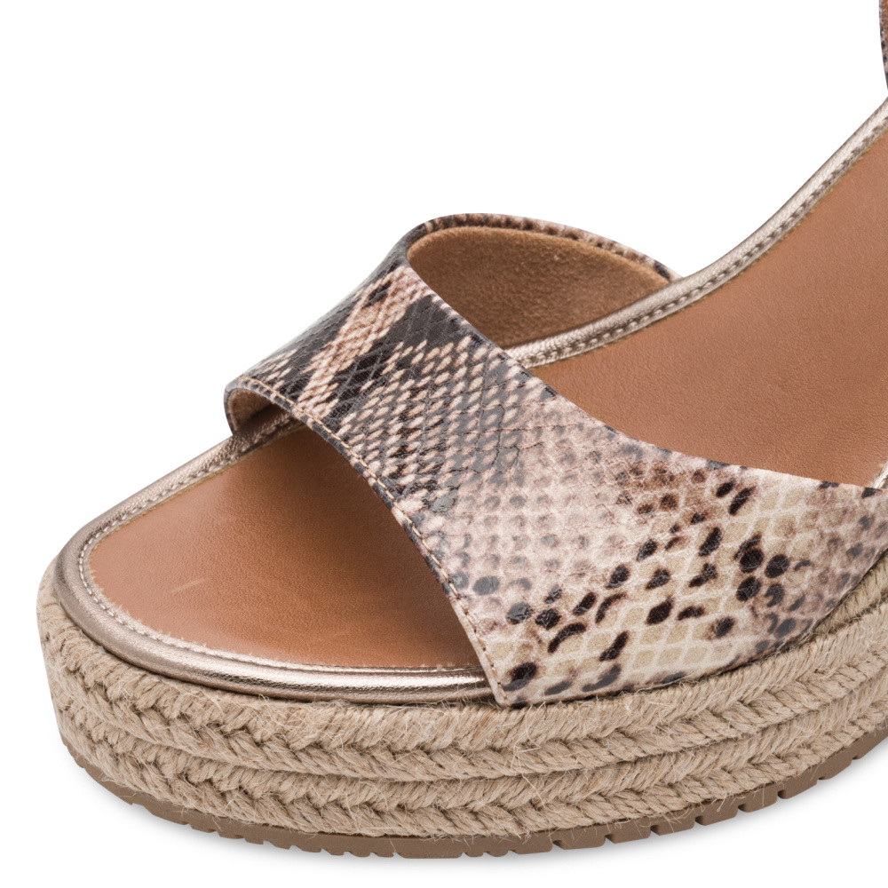 detail Dámské sandály TAMARIS 28336-46-386 hnědá S6