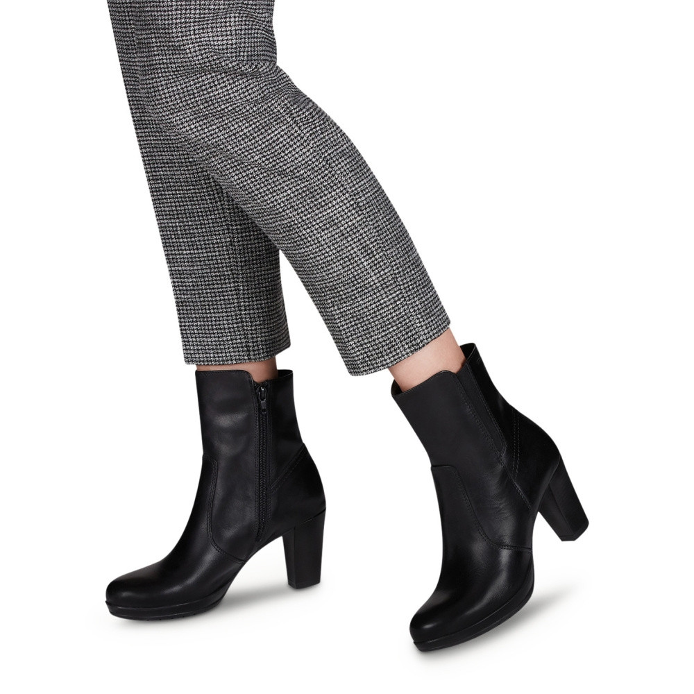 detail Dámská obuv TAMARIS TAM-10300022-W0 černá