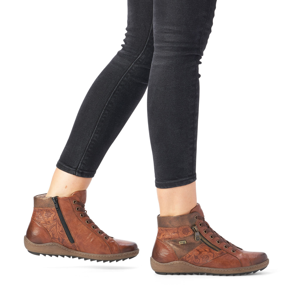detail Dámská kotníková obuv REMONTE R1497-22 hnědá W2