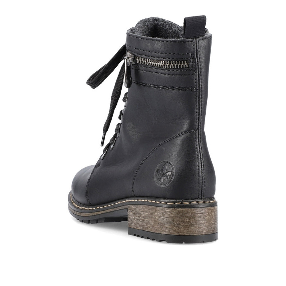 detail Dámska členková obuv RIEKER Z6810-00 čierna W4