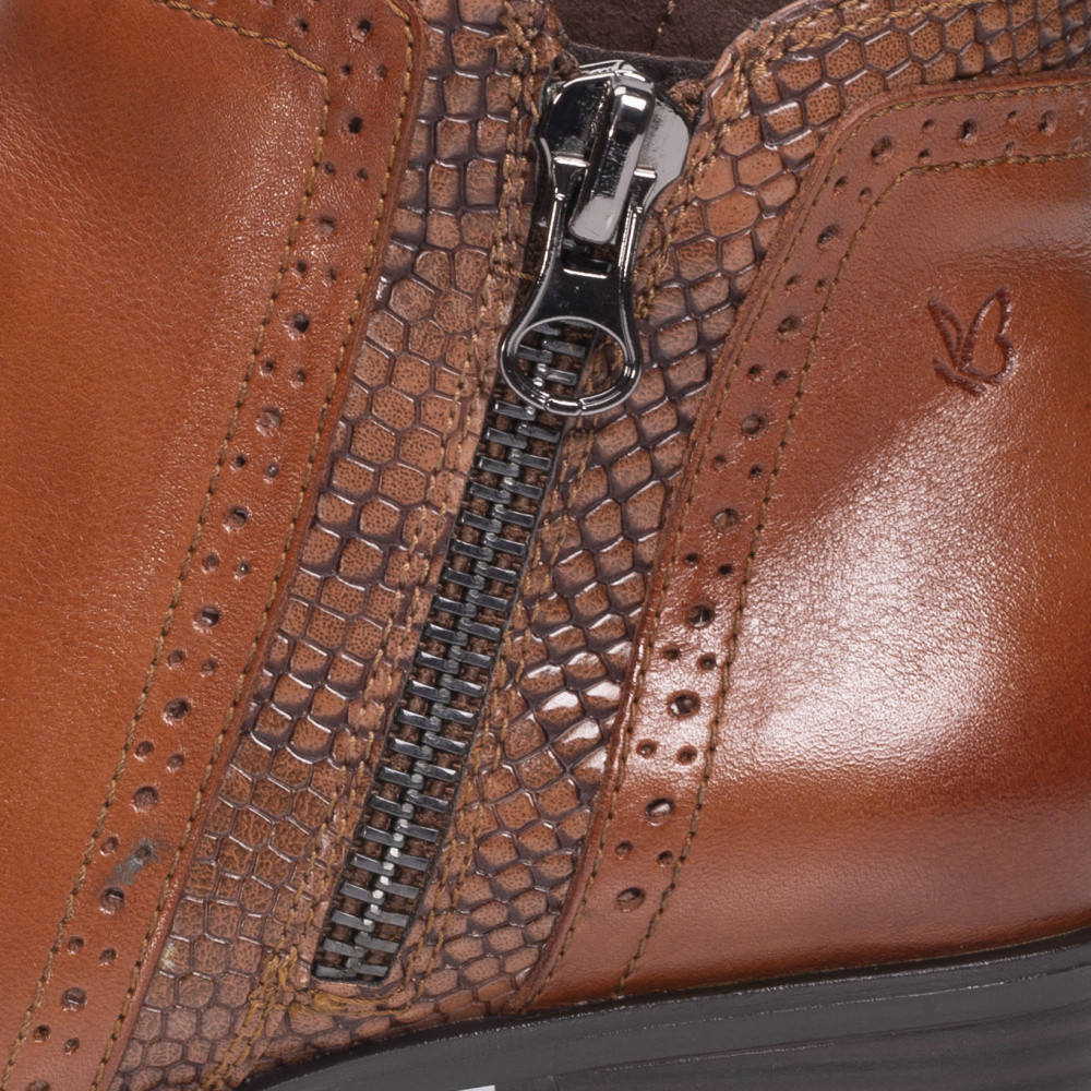 detail Dámská obuv CAPRICE CAP-10301048-W0 hnědá