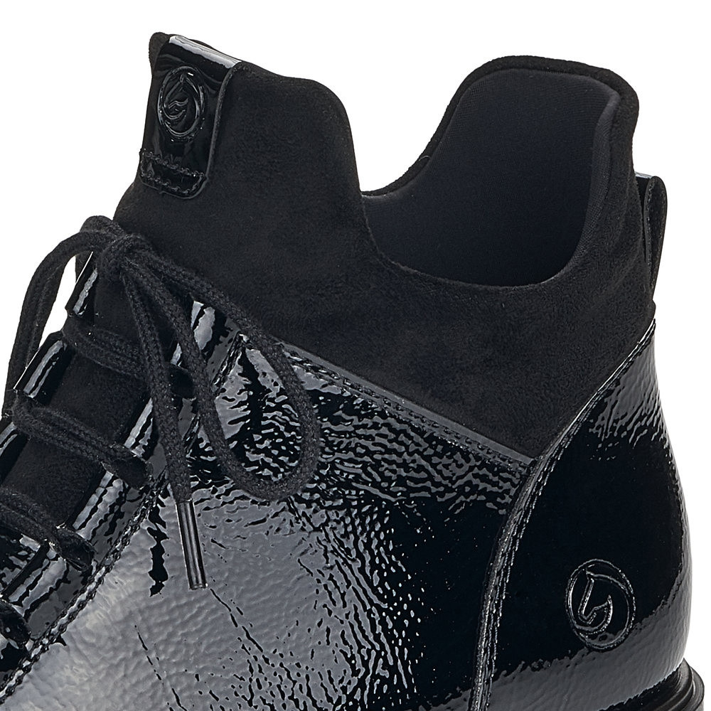 detail Dámska členková obuv REMONTE D8379-02 čierna W1