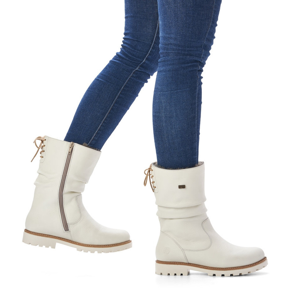 detail Dámská kotníková obuv REMONTE D8477-80 bílá W2