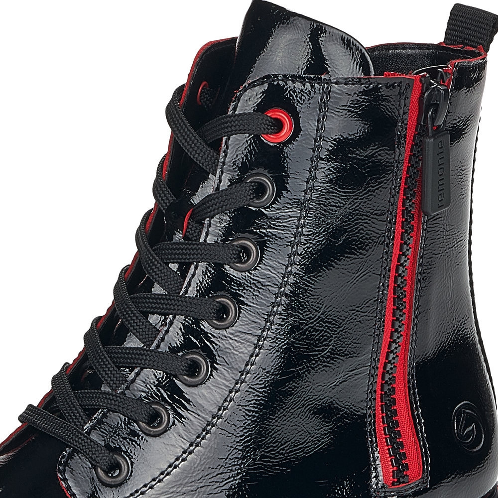 detail Dámská kotníková obuv REMONTE D8682-02 černá W1