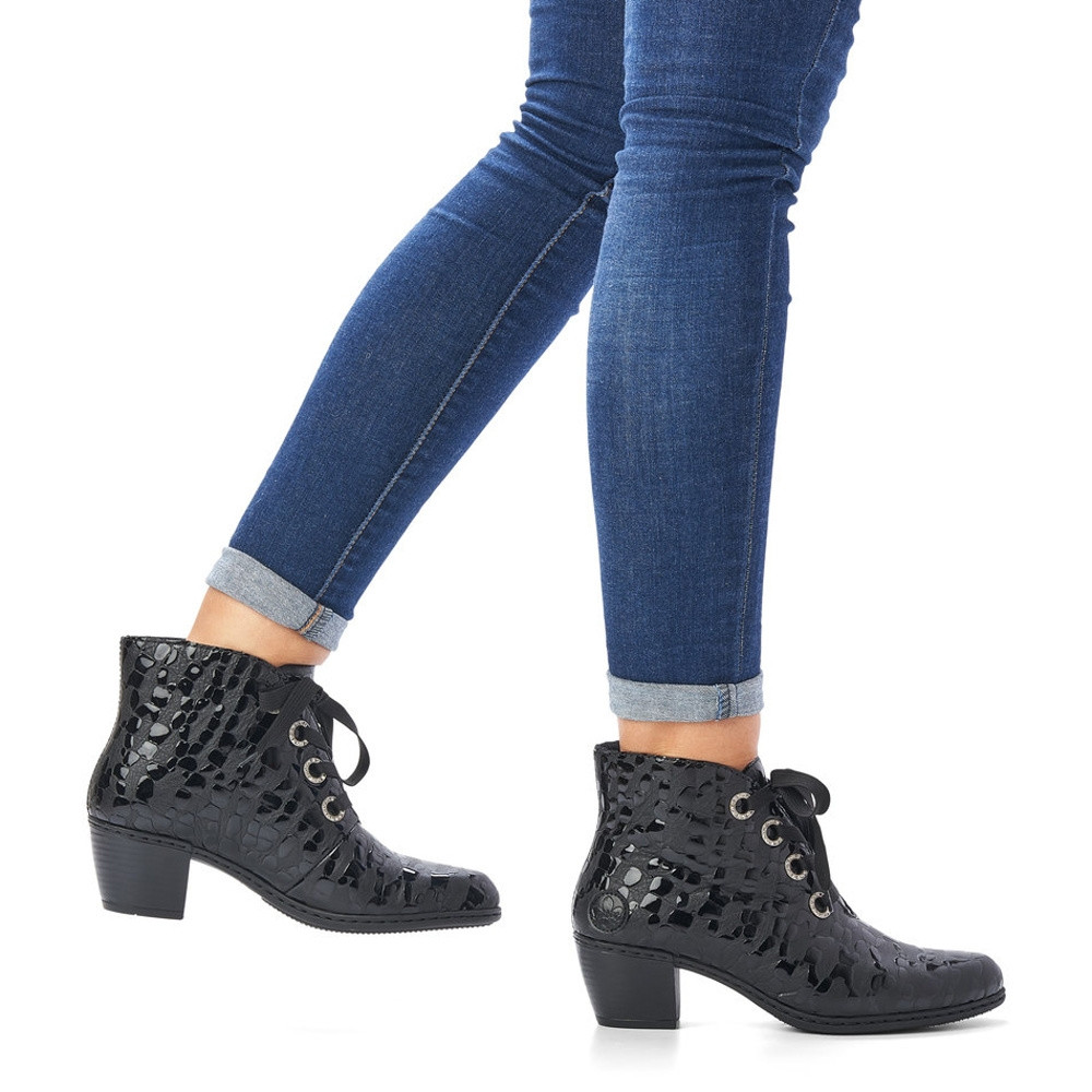 detail Dámská obuv RIEKER RIE-10301702-W1 černá