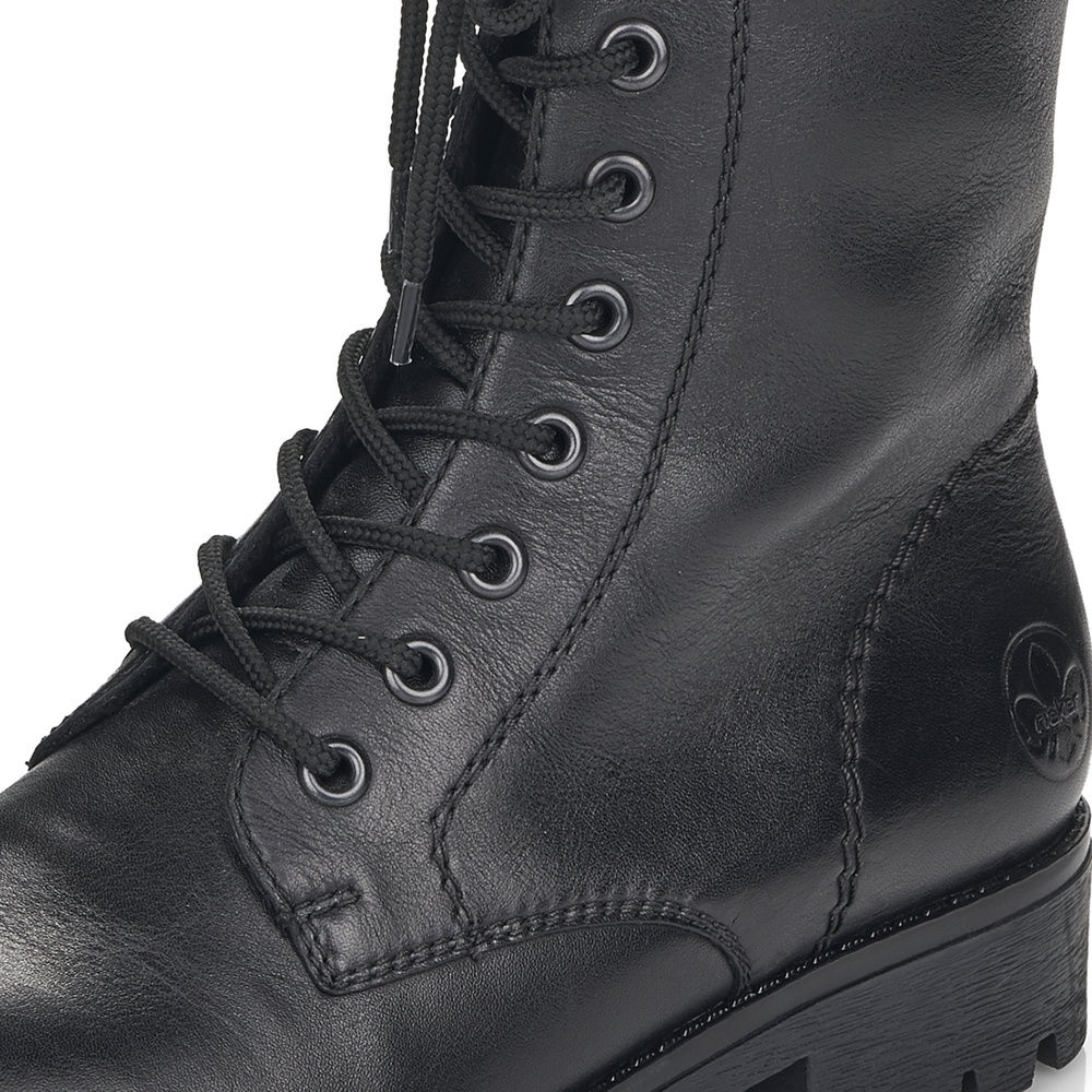 detail Dámska členková obuv RIEKER 78544-00 čierna W4