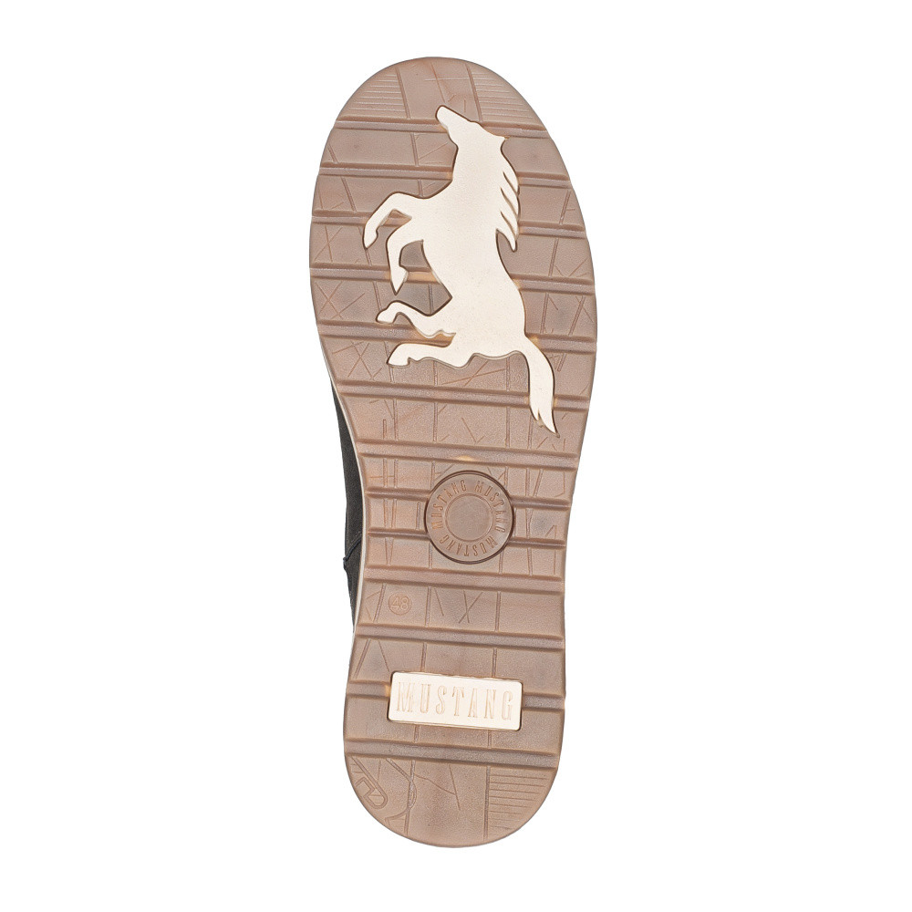 detail Pánská kotníková obuv MUSTANG 4141604-20 šedá W4