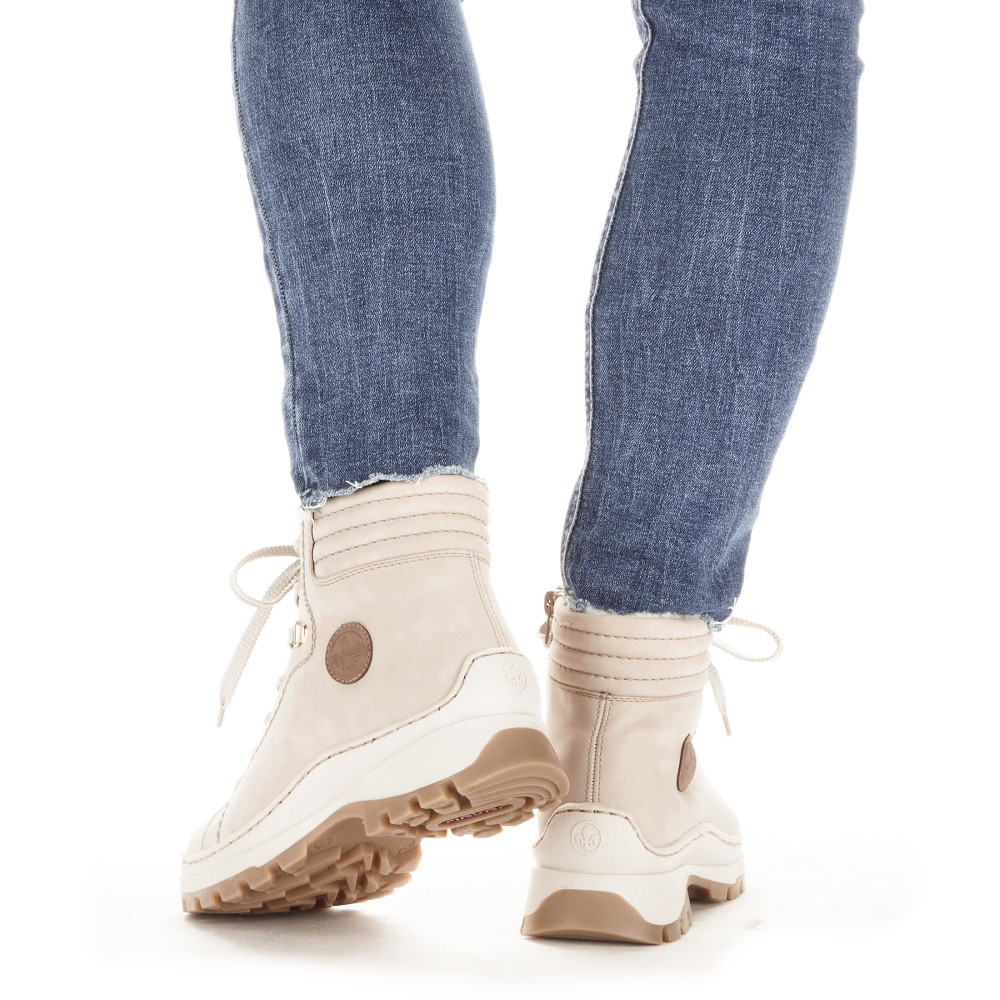 detail Dámská kotníková obuv RIEKER X9334-62 béžová W3