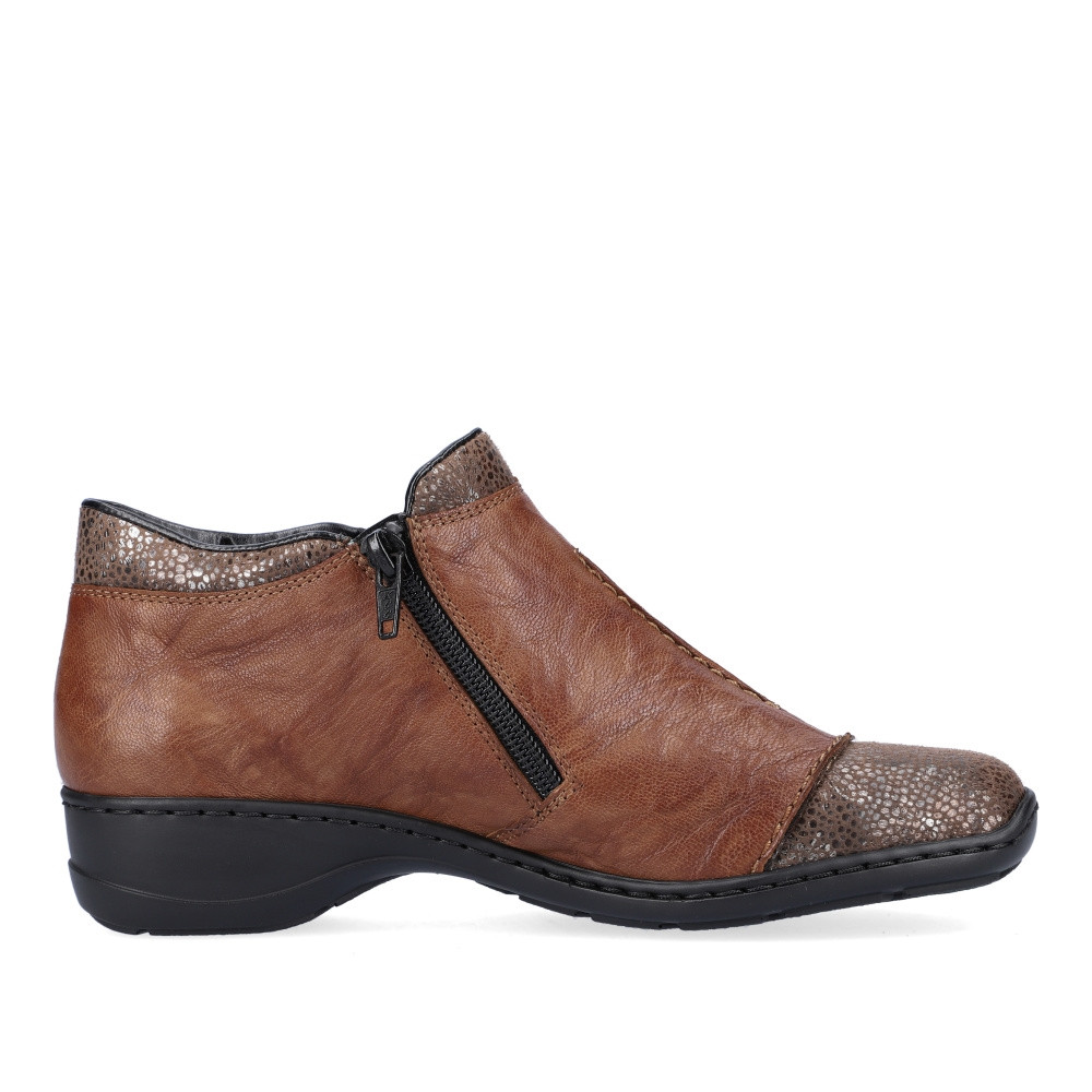 detail Dámská kotníková obuv RIEKER 58388-22 hnědá W4