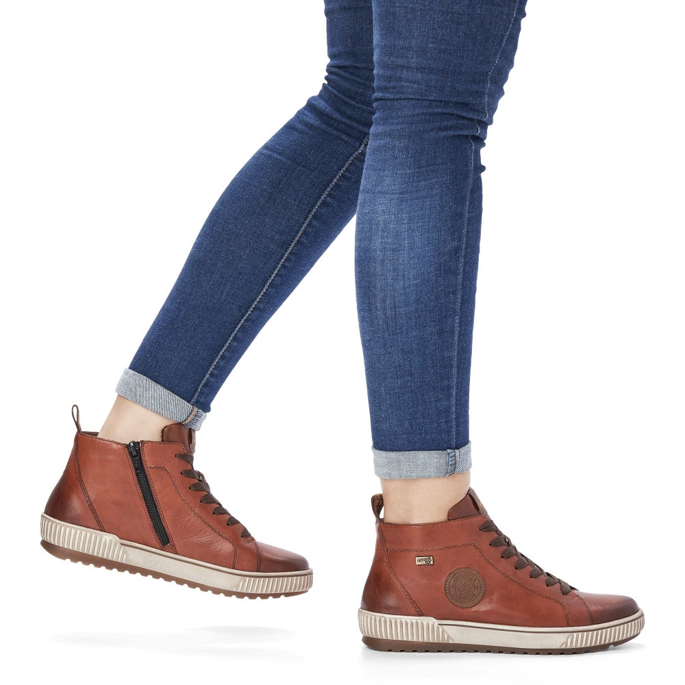 detail Dámská obuv REMONTE RIE-10302501-W2 červená