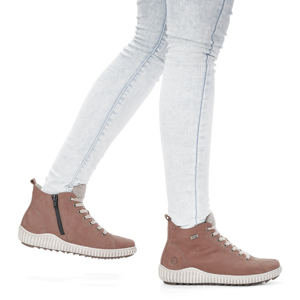 detail Dámská kotníková obuv REMONTE R8270-22 hnědá W2