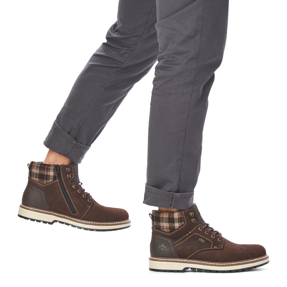 detail Pánská kotníková obuv RIEKER F3812-27 hnědá W2