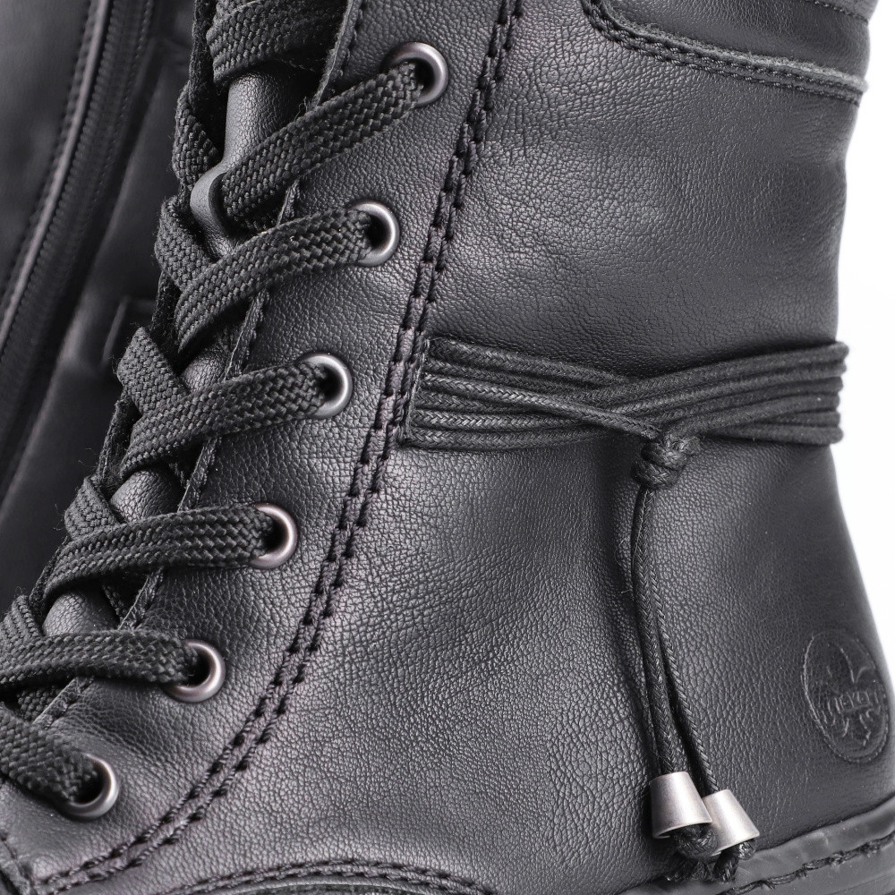 detail Dámska členková obuv RIEKER X8521-00 čierna W2
