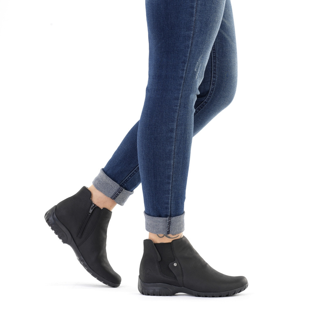 detail Dámská obuv RIEKER RIE-10302868-W2 černá