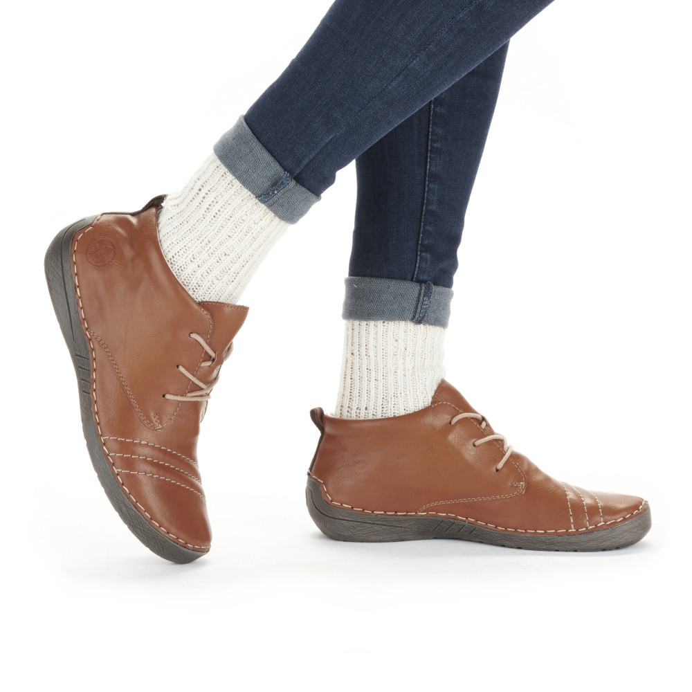 detail Dámská kotníková obuv RIEKER 52532-24 hnědá W5