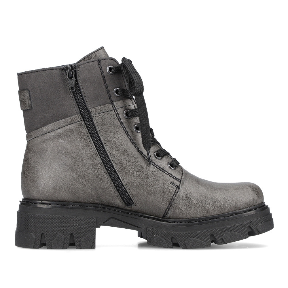 detail Dámská kotníková obuv RIEKER 74644-45 šedá W2