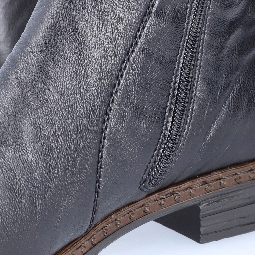 detail Dámská kotníková obuv RIEKER 75170-00 černá W4