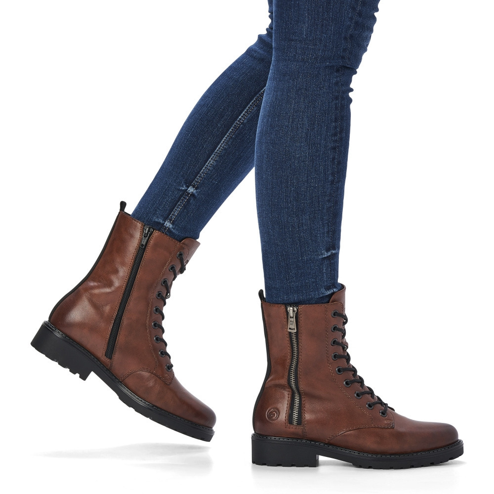 detail Dámská kotníková obuv REMONTE R6592-22 hnědá W2