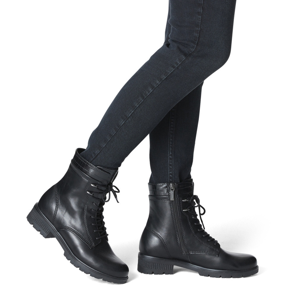 detail Dámská kotníková obuv TAMARIS 25296-29-001 černá W3