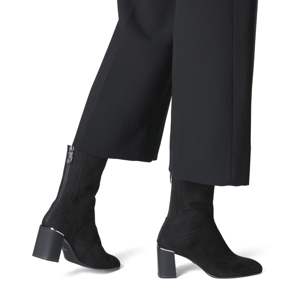 detail Dámská kotníková obuv TAMARIS 25337-29-001 černá W3