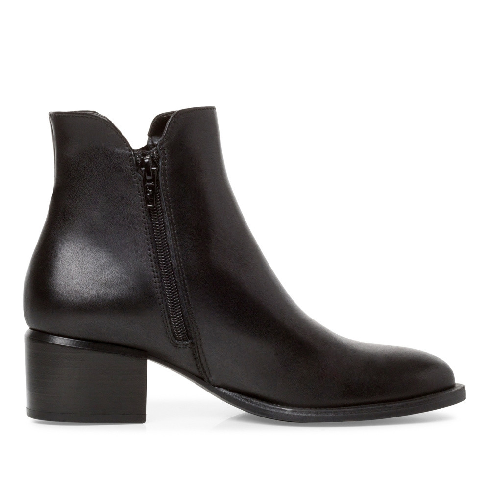 detail Dámská obuv TAMARIS TAM-10303343-W3 černá