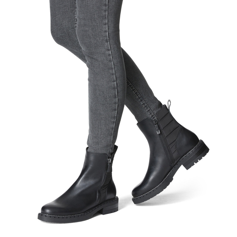 detail Dámská kotníková obuv TAMARIS 25435-29-001 černá W3