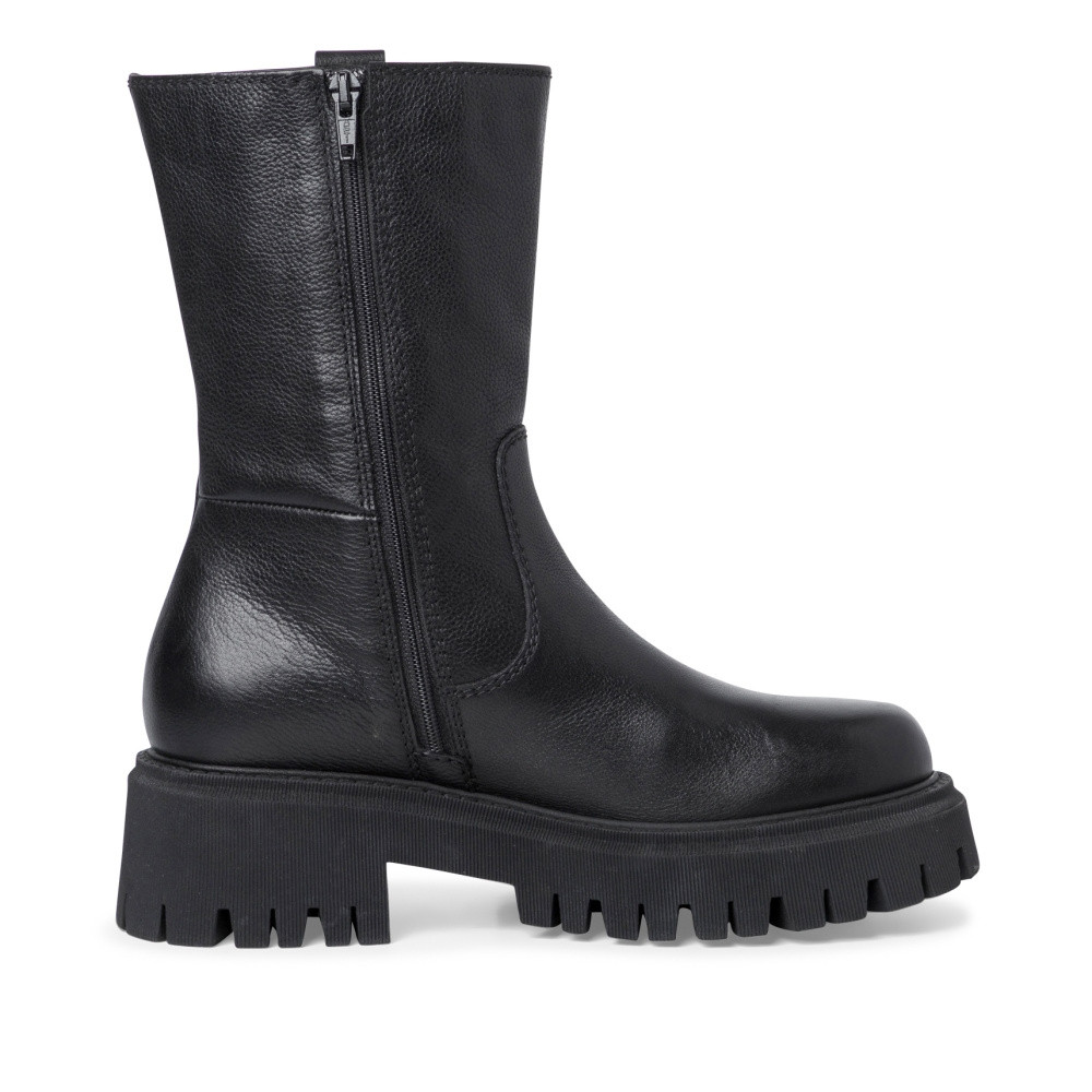 detail Dámská kotníková obuv TAMARIS 25928-39-001 černá W2