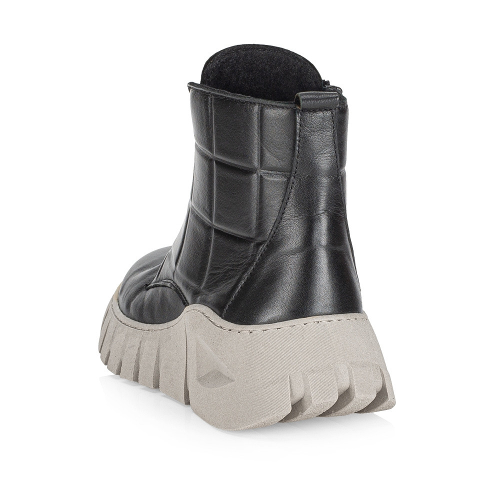 detail Dámská obuv IBERIUS IBE-10303802-W2 černá