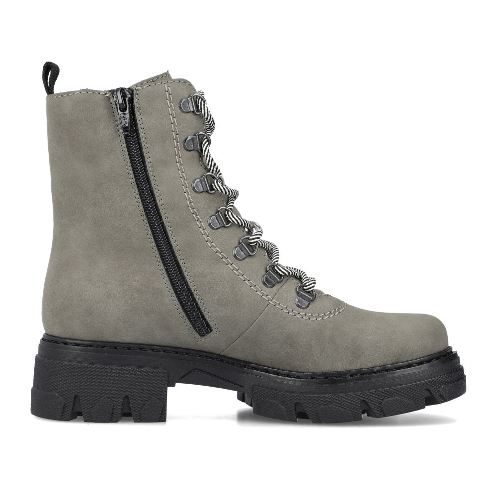 detail Dámská kotníková obuv RIEKER 74643-52 zelená W3